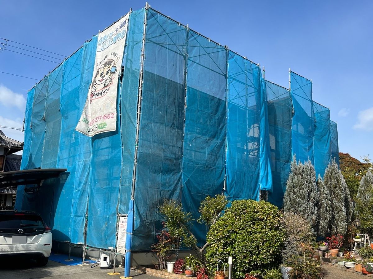 貝塚市K様邸　屋根・外壁塗装工事着工しました！！